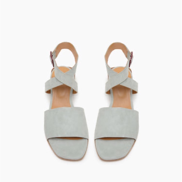 Coclico Grey Cooper Leather Women's Sandals - Picture 3 of 9